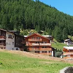 Cornelia Appartement