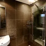 Cornelia Appartement *